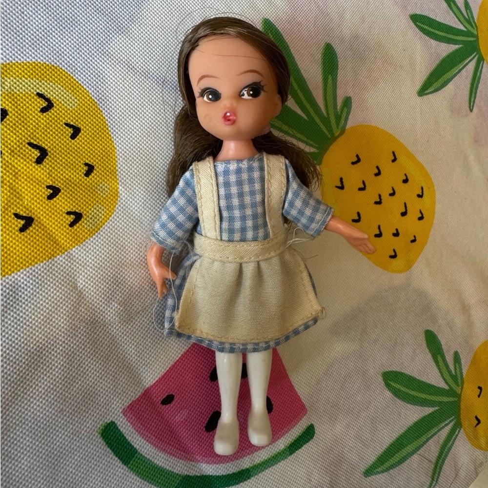 Vintage Hasbro Dolly Darling Tea Time Doll